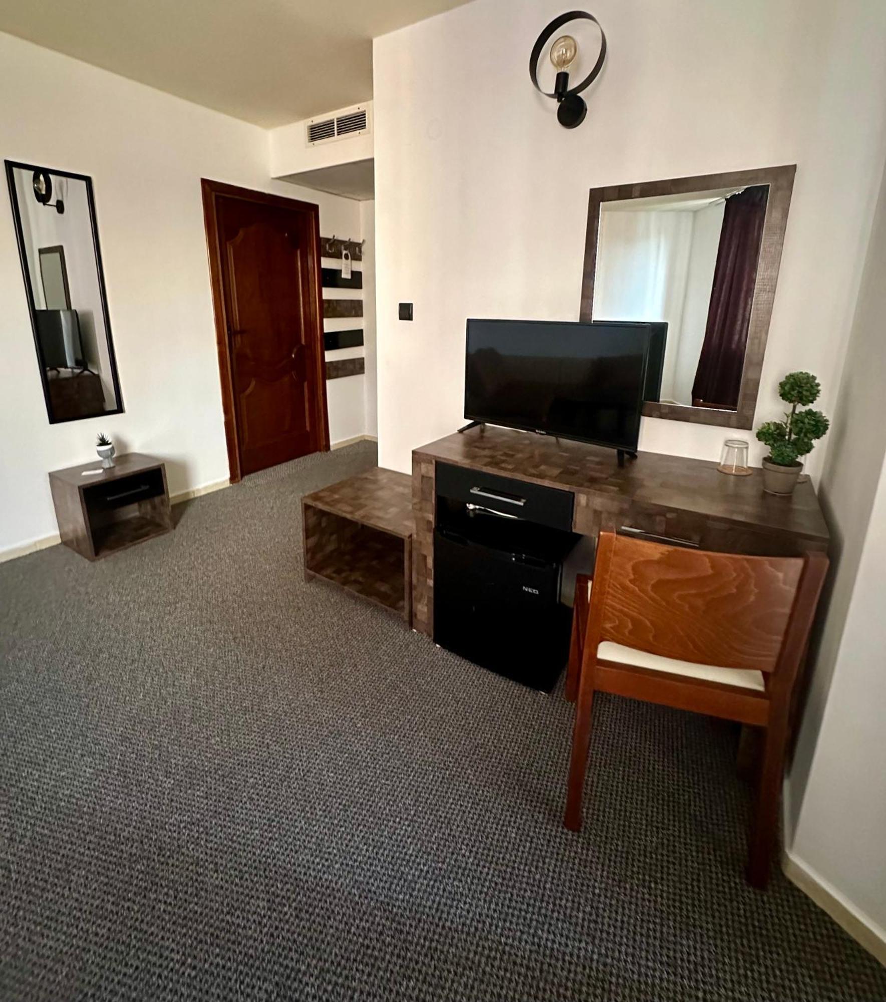 Hotel Brilliance Warna Zimmer foto