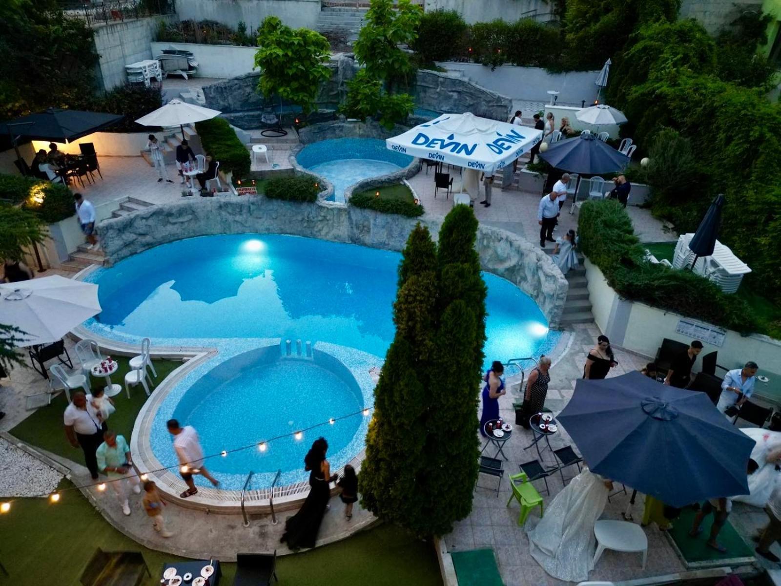 Hotel Brilliance Warna Exterior foto